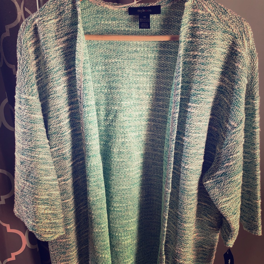 SOLD 🚫Sea foam Cover Up